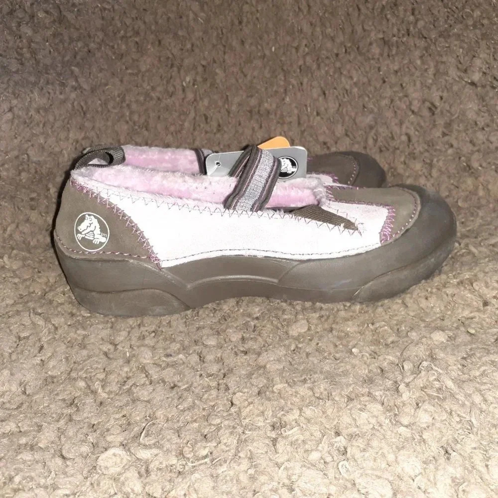 CROCS-Dawson Mary Jane Girl’s Shoes-Brown/Pink Suede-Faux Fur Lined-Size J3-NWT - Picture 4 of 8